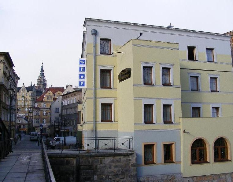 Przy Zelaznym Moscie Bed and Breakfast Kłodzko Exterior foto